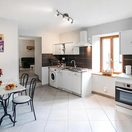Holiday home Gorgeous In With Sauna Privas